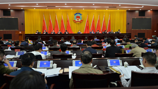 0708361373i4 0708361373i4