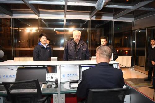 “百名红通人员”蒋雷回国投案(中央纪委国家监委网站 张祎鑫 摄) “百名红通人员”蒋雷回国投案(中央纪委国家监委网站 张祎鑫 摄)