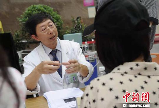 专家:PARP抑制剂为晚期卵巢癌患者带来更多获益