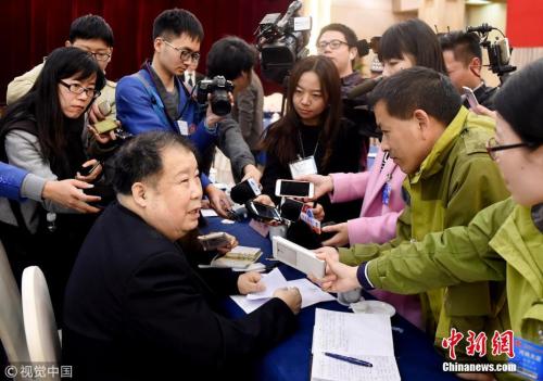 资料图：二月河。沙浪 摄 图片来源：视觉中国