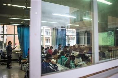 点击进入下一页