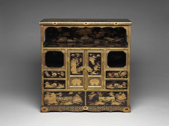 日本 十八世纪 山水莳绘橱 台北故宫博物院藏环宇交会