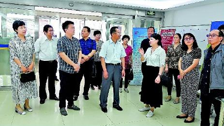 大兴区政协组织委员赴北京市东城区北新桥街道民安社区调研智慧社区建设情况 大兴区政协组织委员赴北京市东城区北新桥街道民安社区调研智慧社区建设情况