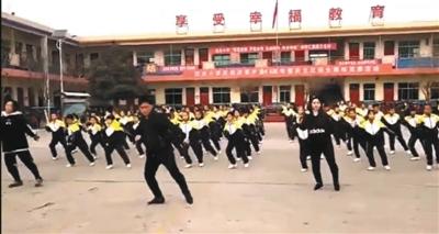 点击进入下一页