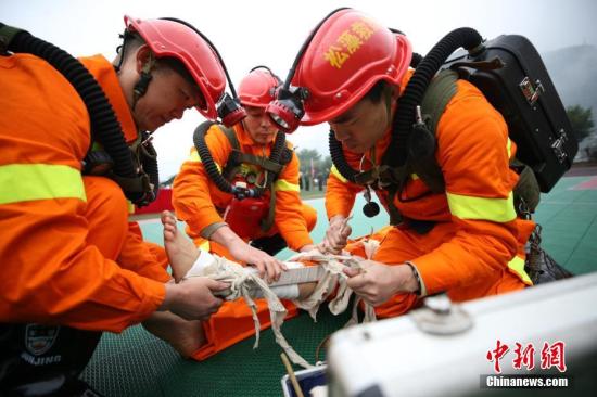 点击进入下一页