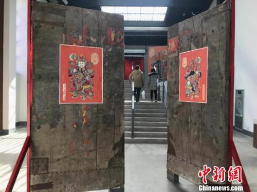 点击进入下一页