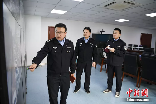 点击进入下一页