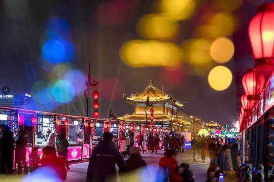 西安城墙灯会 9S9BpYpNnN6dY2Egr8V3kUAx8yiB4pxJBVeUGBlG.jpg