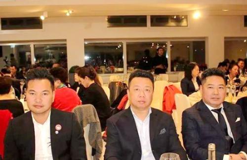 点击进入下一页