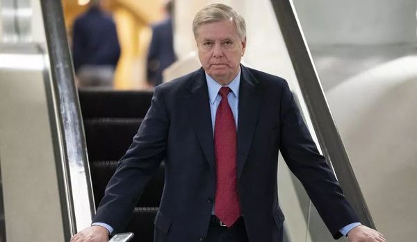 美司法部高官商议罢免特朗普？参议院:这是政变