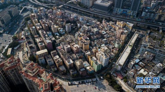 (新春走基层·图片故事)(1)探访转型期的“中国油画第一村”