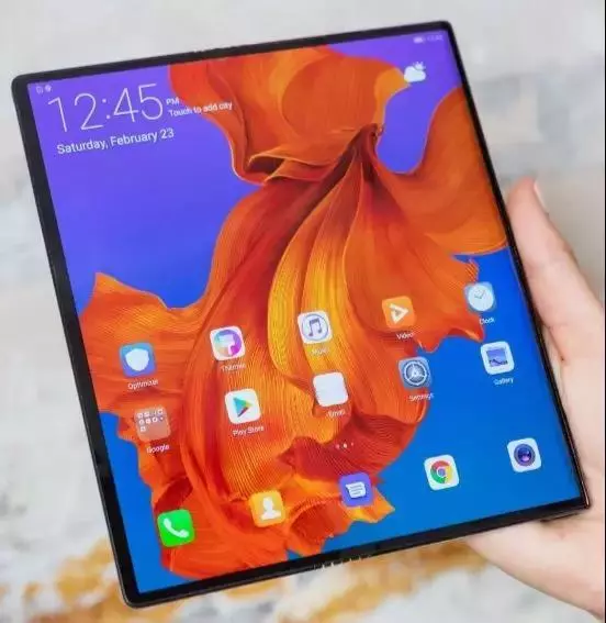 售价1.75万!华为5G手机刷屏 网友:买不起依然激动