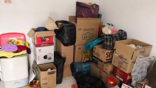 大妈5年花50万购买收藏品 遭遇投资拍卖连环骗