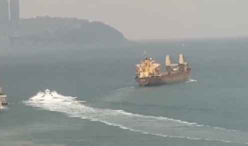 最强醉驾?俄罗斯6千吨级货轮撞上韩国海上大桥