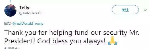 特朗普晒10万美元捐款支票 怼媒体:你们做了什么?