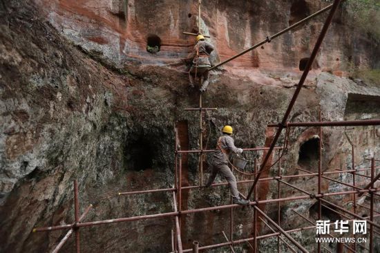 (社会)(3)四川乐山大佛正式“出关” 九曲栈道重新开放