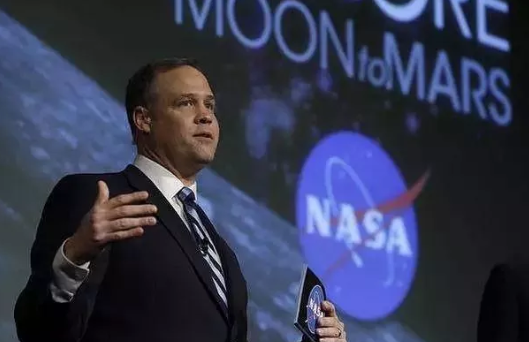 自封月球主人？ NASA称探月只能美国领导下进行