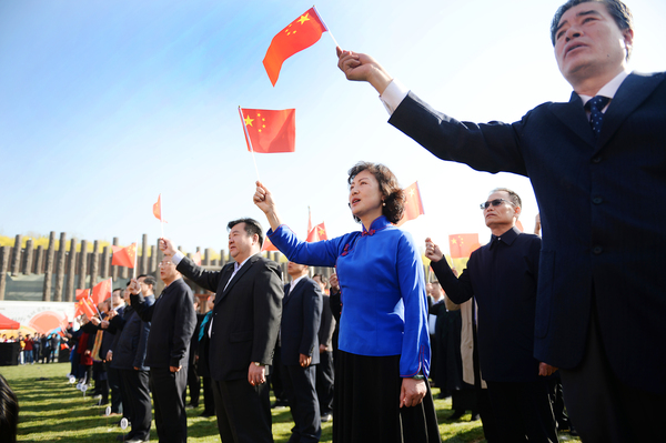 6、党派团体齐声歌唱