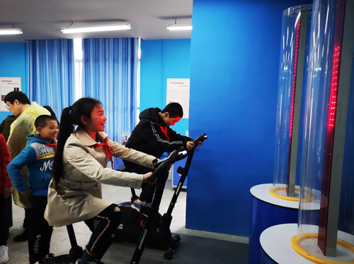 点击进入下一页