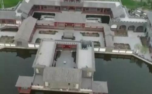 视频截图 点击进入下一页