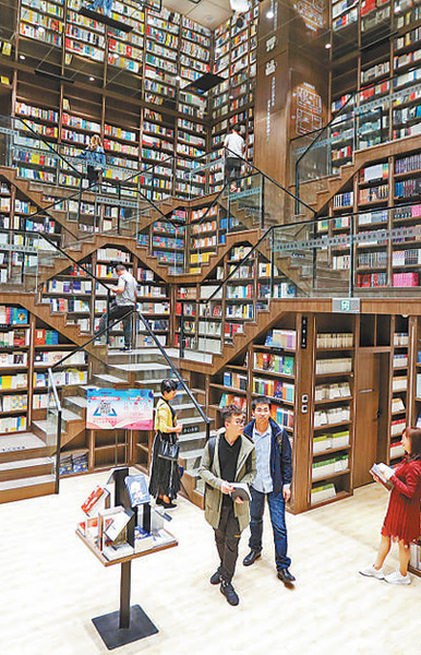 1124417746_15562344862151n 1124417746_15562344862151n