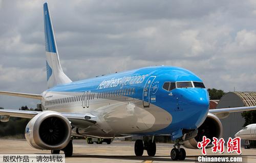 资料图:波音737 MAX 8。 点击进入下一页