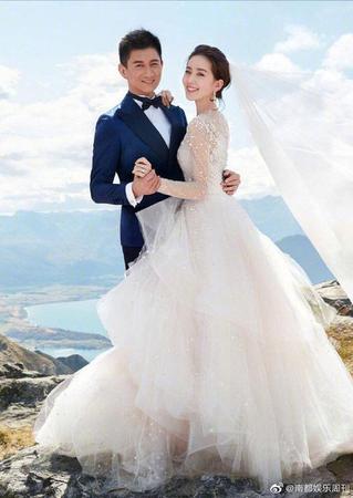 刘诗诗顺利产子 吴奇隆：小朋友来报道 母子平安