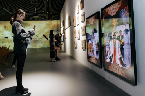 敦煌研究院“觉色敦煌/1650敦煌大展”上海站开幕