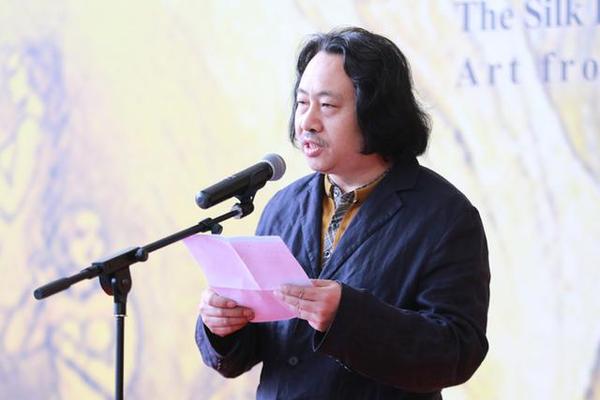 从丝绸之路的历史中汲取智慧:杨晓阳美术作品暨创作文献展启幕天津