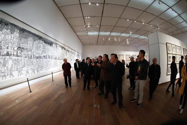 从丝绸之路的历史中汲取智慧:杨晓阳美术作品暨创作文献展启幕天津