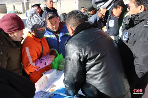 点击进入下一页