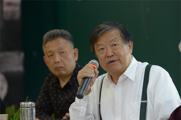 中国人民大学历史系教授、中国文物?；せ鸹崂肺幕ㄒ滴被嶂魅蚊彗壬樯芑疃灯鹩胱谥?