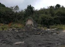 大猫山煤矿工业场地未治理 点击进入下一页