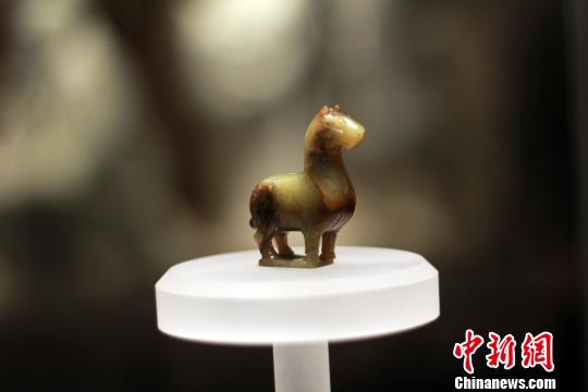 孔子博物馆5月10日起正式带观众试运行，商周十供、黄玉马等最为珍贵的孔府旧藏揭开神秘面纱?！⊥醴?摄