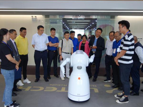 云南省民营企业家“珠三角行”活动举行 云南省民营企业家“珠三角行”活动举行