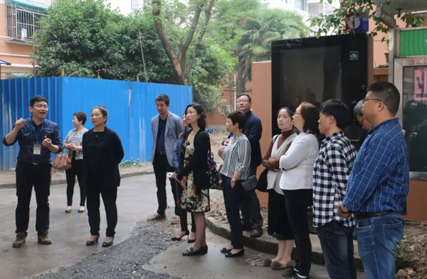 上海徐汇区政协举行“深化小区综合治理”对口协商会议 上海徐汇区政协举行“深化小区综合治理”对口协商会议