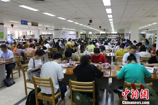 “2019长三角地区阅读马拉松大赛”开赛