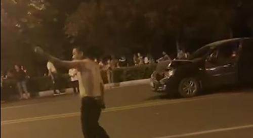 点击进入下一页