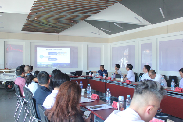 座谈会现场 人民政协网 记者 李敏杰 摄 座谈会现场 人民政协网 记者 李敏杰 摄