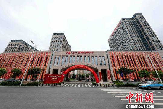 历经7个月试运营，厦大附属厦门眼科中心正式开业。供图