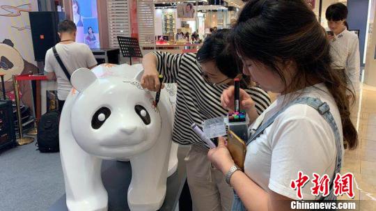 展览现场。　钟欣 摄