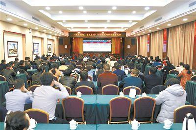 山西省运城市以李建刚案例为鉴开展全市巡回警示教育活动，图为市纪委监委驻市政府办纪检监察组会场。(资料图片)