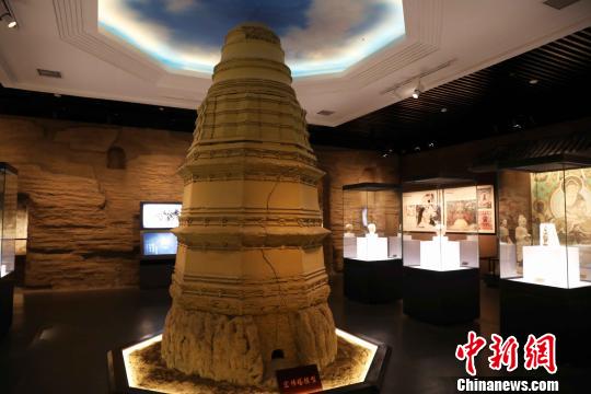 西夏博物馆中还原的西夏文物?！±钆迳?摄