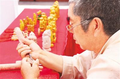 点击进入下一页