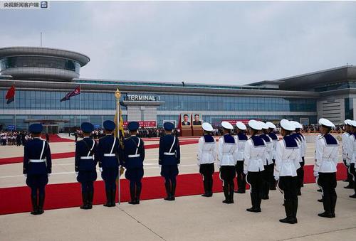 点击进入下一页