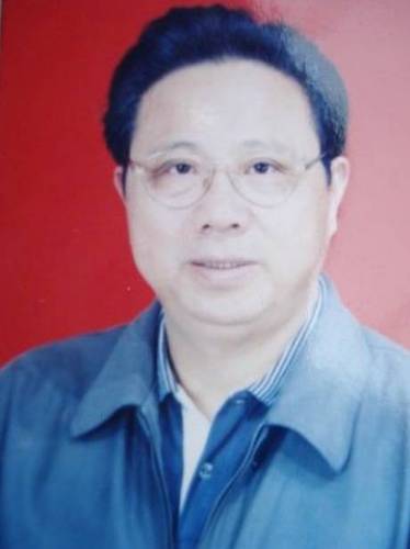 操场埋尸案进展:原校长否认对邓世平被杀一事知情