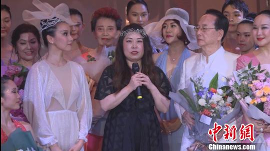 华裔时装设计师Grace　Chen。　康玉湛 摄