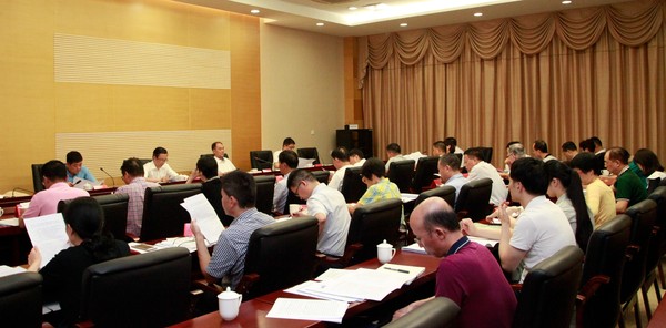 图为福建省泉州市政协围绕“推动全市惠台政策贯彻落实”召开对口协商会现场 图为福建省泉州市政协围绕“推动全市惠台政策贯彻落实”召开对口协商会现场