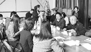     本报记者李宏深入浙江宁波采访“红帮”裁缝的百年历史。