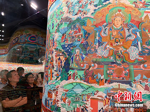 点击进入下一页